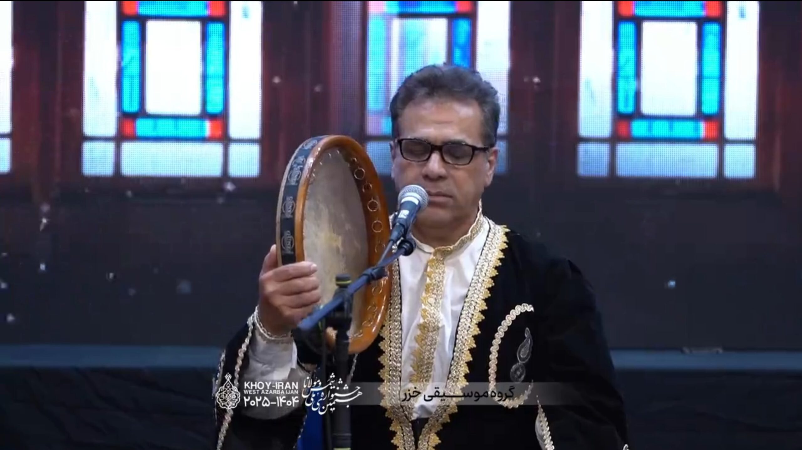 اجرای گروه موسیقی خزر